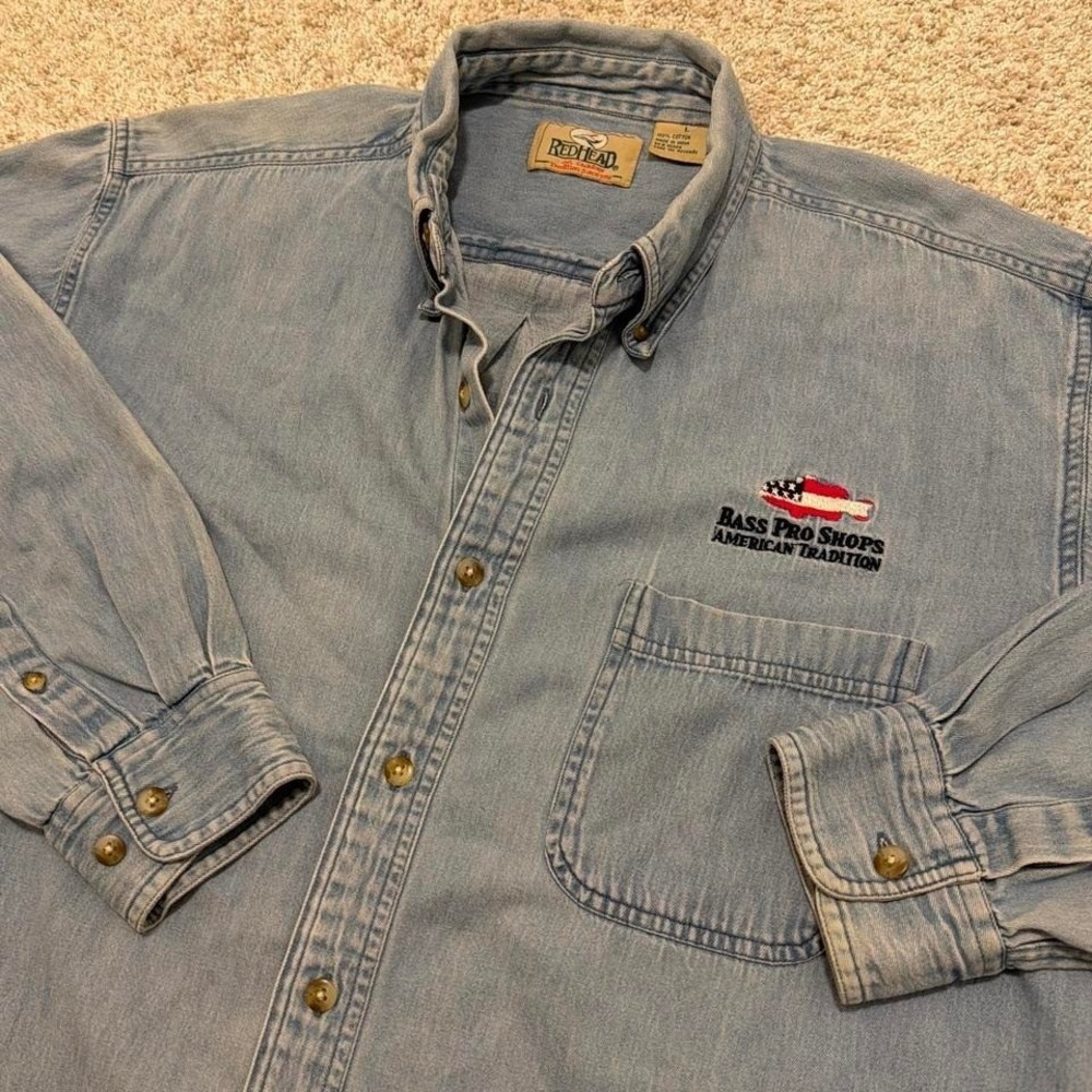 90s Vintage RedHead Denim Button-Up Shirt |‎ Bass Pro Shops Embroidery | Large